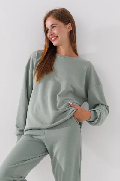 Свитшот однотонный женский On me Onme-02 baza 2XL Оливковый (2000990035271D)  Фото №0
