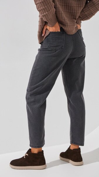 Купити Джинси однотонні Mom Fit жіночі 1907 M Сірий Артикул: 2000999193088 Фото №4