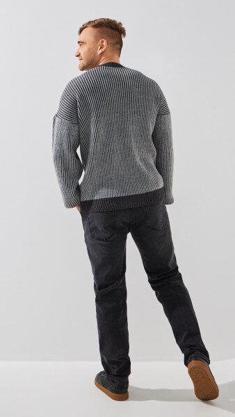Купить Джинсы Regular Fit мужские HB400 28 Графитовый Артикул: 2000999193637 Фото №5