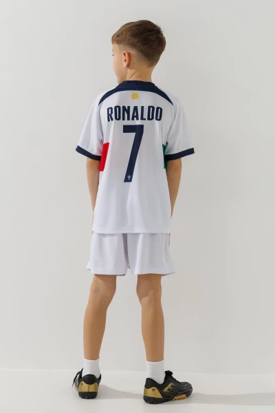 Футбольная форма для мальчика BLD ПОРТУГАЛИЯ RONALDO 104 см Белый  Фото №3