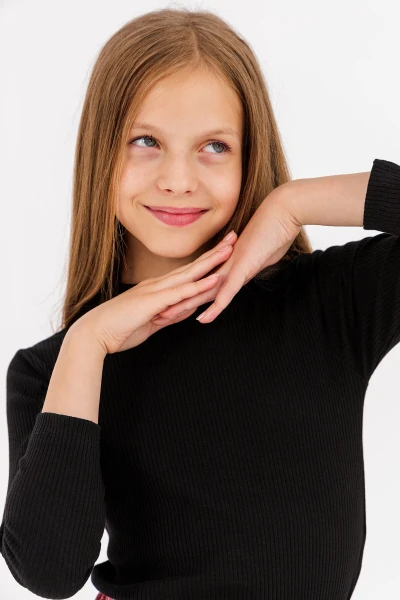 Лонгслів однотонний для дівчинки Baby Show 43725 134 см Чорний (2000990634580D)  Фото №2