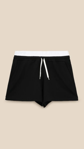 Купить Шорты трикотажные однотонные женские LAWA WTC02438 S Черный Артикул: 2000999182709 Фото №1