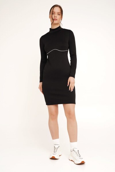 Купить Платье однотонное женское LAWA WTC02358 XS Черный Артикул: 2000990437945 Фото №1