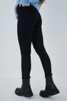 Джинси Slim Fit жіночі On me 2856 baza 32 Чорний (2000989492214D)  Фото №1