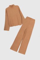 Костюм однотонный женский Park karon 224471 One Size Бежевый (2000989849445D)  Фото №5