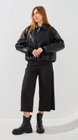 Купить Куртка однотонная экокожа женская GENUA G01103-0013 4XL Черный Артикул: 2000999413414 Миниатюра фотографии № 4