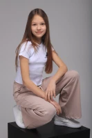 Спортивні штани для дівчинки однотонні Viollen 1182 176 см Бежевий (2000989441502D)  Фото №6