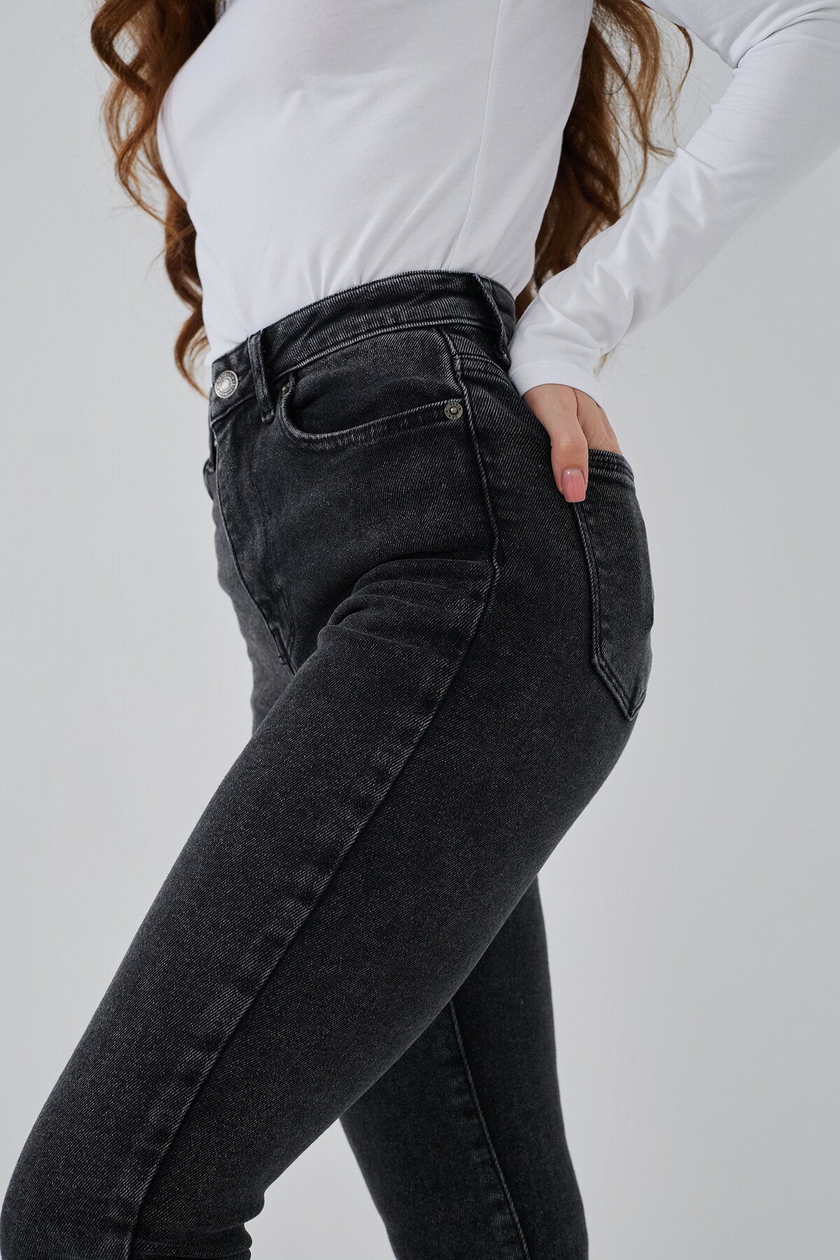 Джинсы Slim Fit женские On me 3103 baza 32 Темно-серый (2000989542063D)  Фото №2