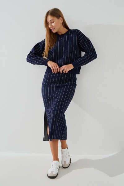 Костюм женский Femme 10104 One Size Темно-синий (2000990184610D)