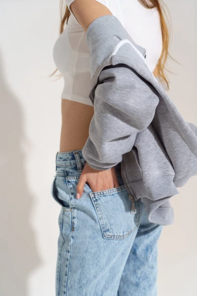Купити Джинси Mom Fit жіночі Karol 23543 38 Блакитний (2000990360625D) Артикул: 2000990360625 Фото №3