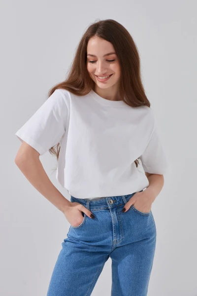Купить Футболка однотонная женская W23-07 XL Белый Артикул: 2000990969156 Фото №1