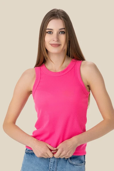 Майка однотонная женская LAWA WBC02305 XS Малиновый