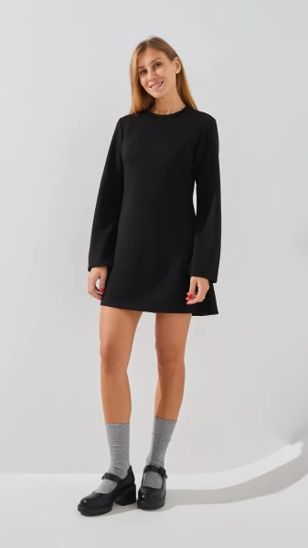 Купить Платье однотонное женское LAWA WTC02417 XS Черный Артикул: 2888000019097 Фото №1