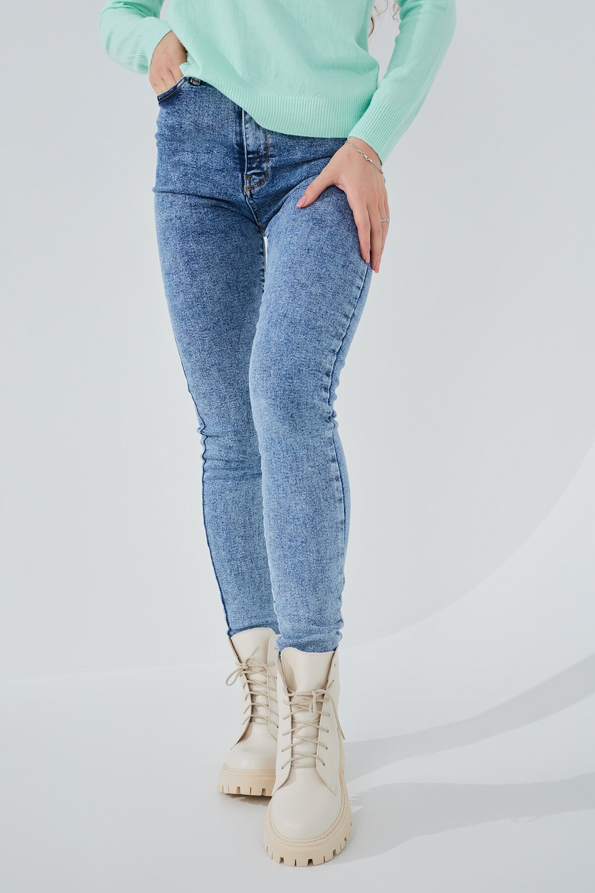 Джинси Slim Fit жіночі On me 2910 baza 32 Синій (2000989542148D)  Фото №0