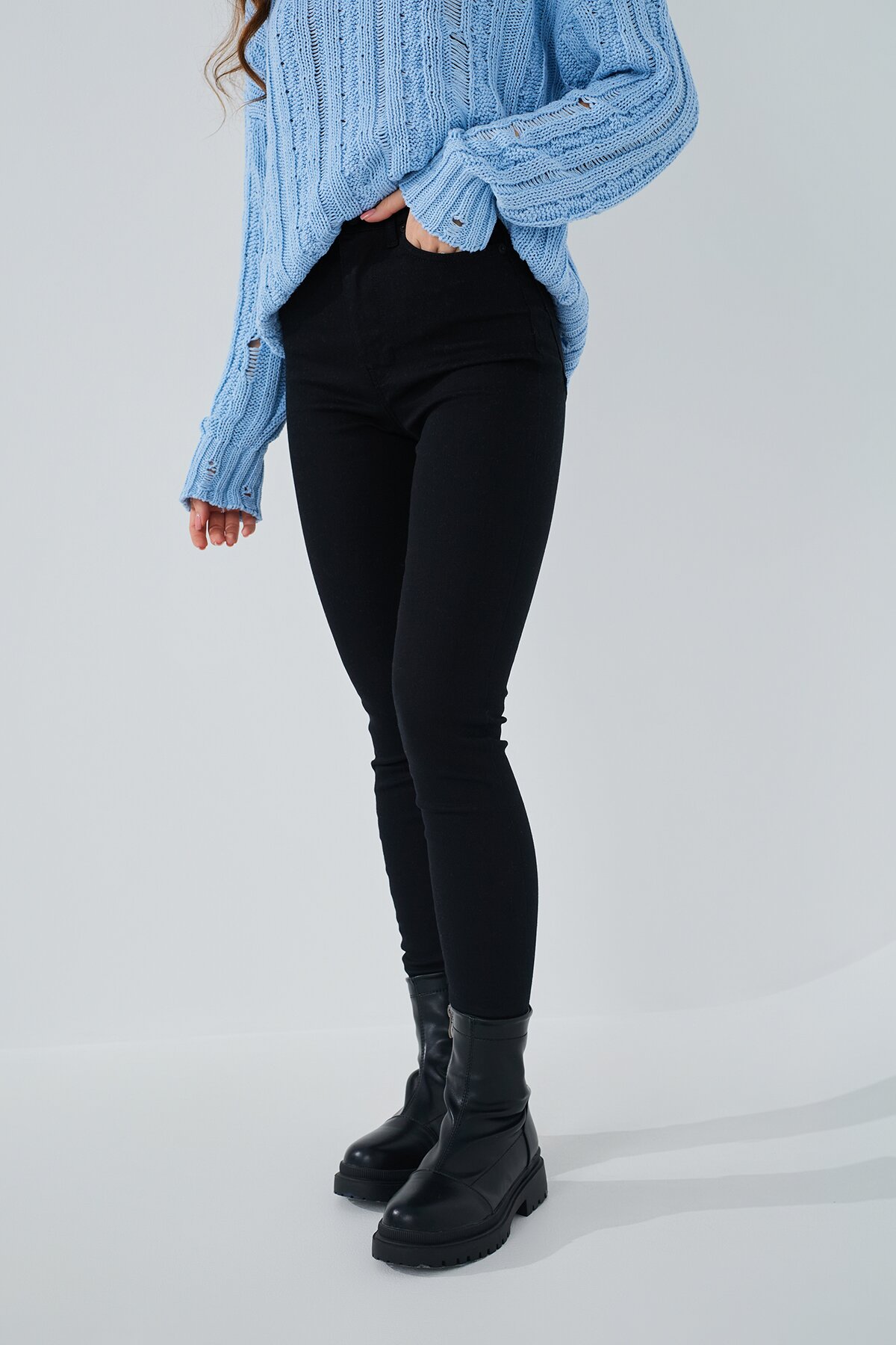 Джинси Slim Fit жіночі On me 2856 baza 32 Чорний (2000989492214D)  Фото №0