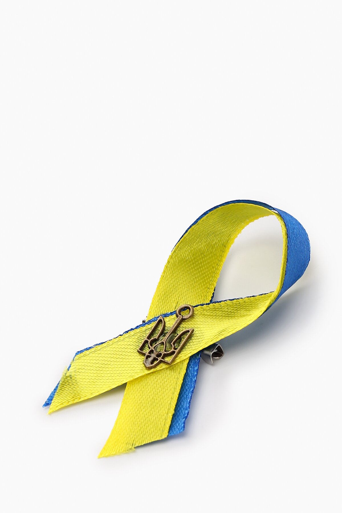 Брошка 4 x 7 см Жовто-синій 25041 За життя з Гербом (2000989175780A)  Фото №0