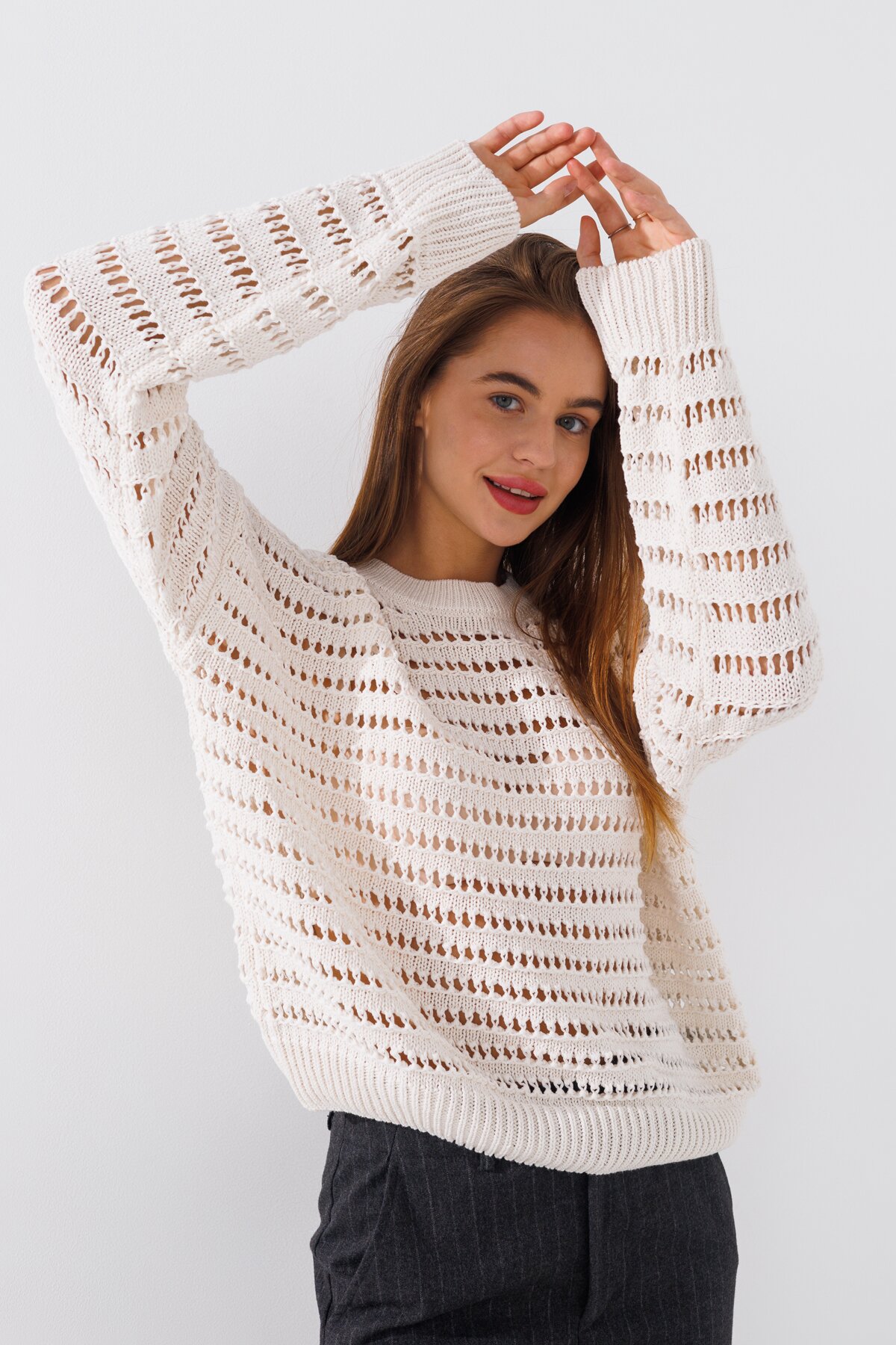 Джемпер однотонний жіночий Femme 2024 One Size Молочний (2000990221452D)  Фото №2
