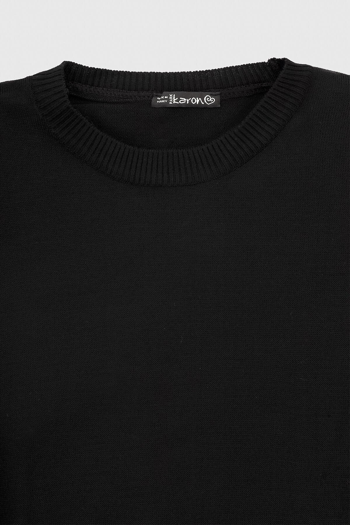 Джемпер однотонний жіночий Park karon 10245 One Size Чорний (2000989979005D)  Фото №8