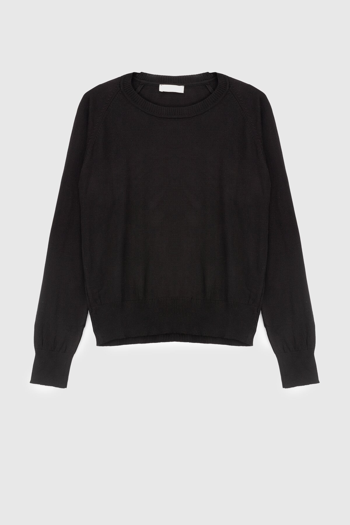 Джемпер однотонный женский Park karon 10285 One Size Черный (2000989850335D)  Фото №6