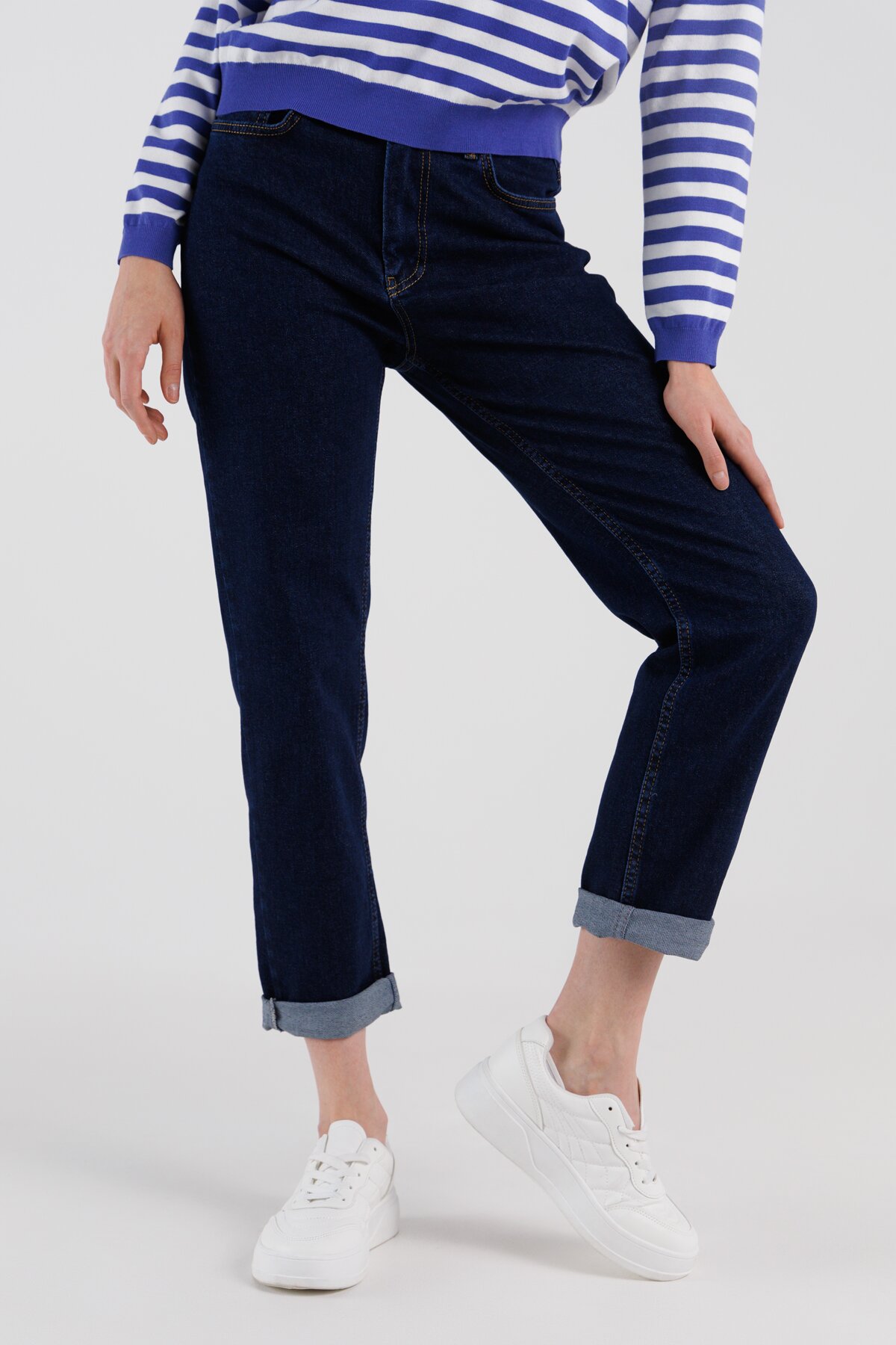 Джинсы Mom Fit женские Karol D-188 36 Темно-синий (2000990312082D)  Фото №0