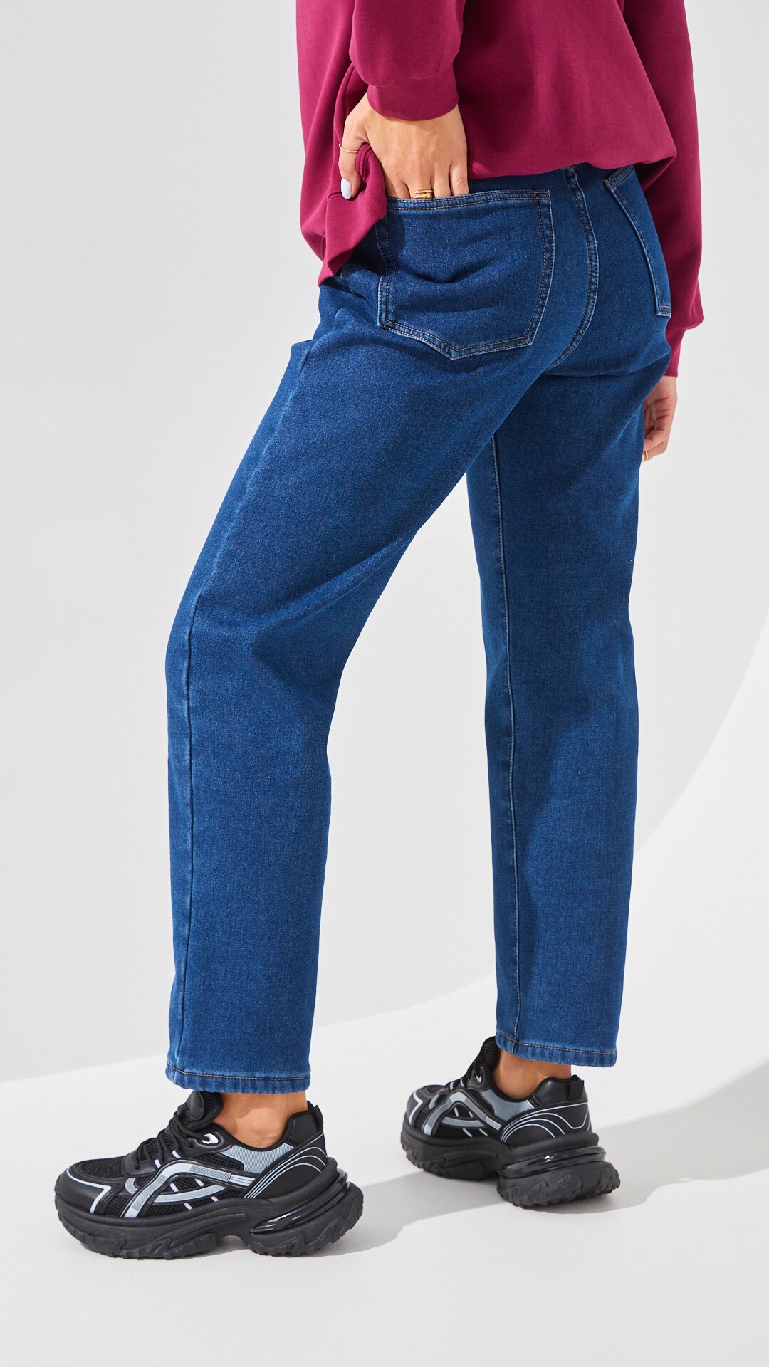 Купити Джинси Mom Fit жіночі On me 1908 40 Синій Артикул: 2000999288098 Фото повноекранне №4