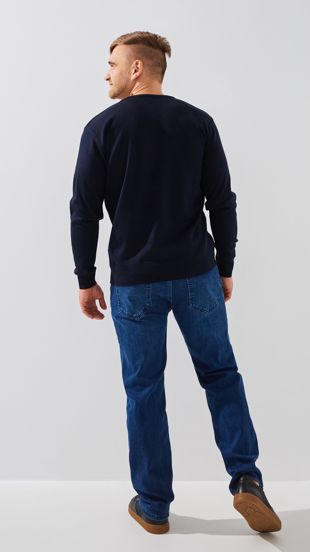 Купити Джинси Regular Fit чоловічі  HB500 28 Темно-синій Артикул: 2000999193705 Фото повноекранне №5