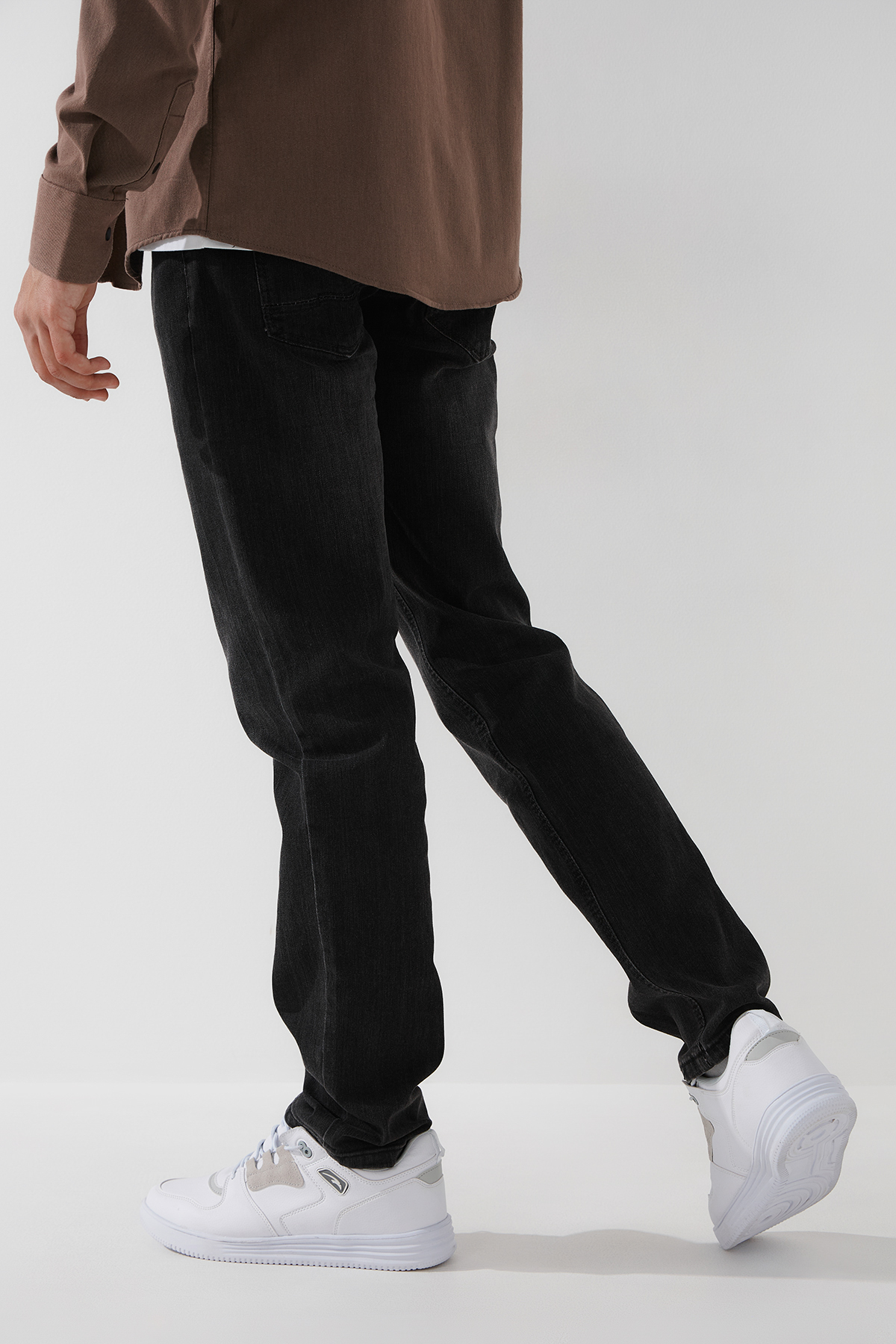 Джинсы Slim Fit мужские W008- 6 29 Темно-серый  Фото №4