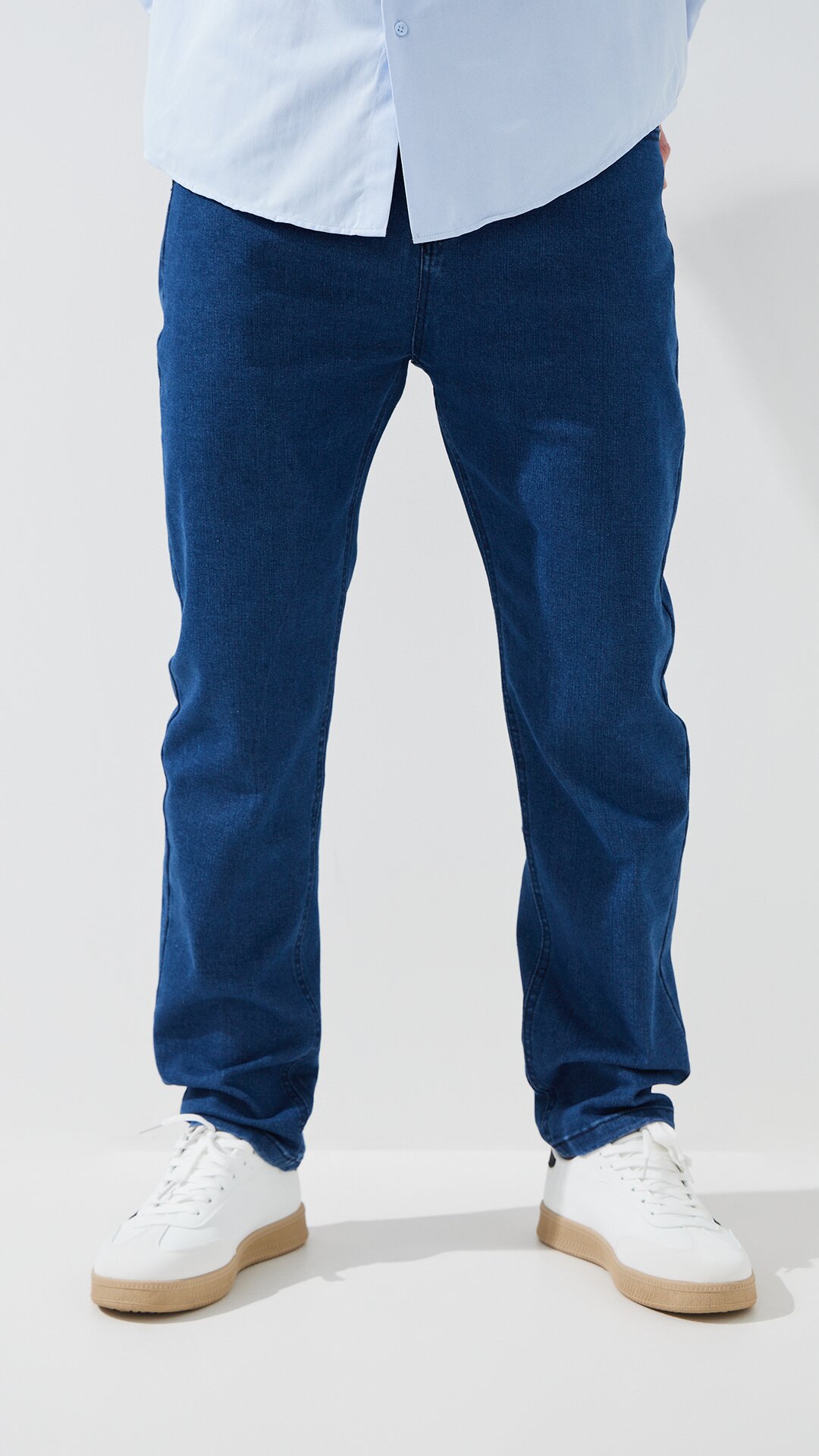 Купити Джинси Slim Fit однотонні чоловічі 903 29 Синій Артикул: 2000999453472 Фото повноекранне №1