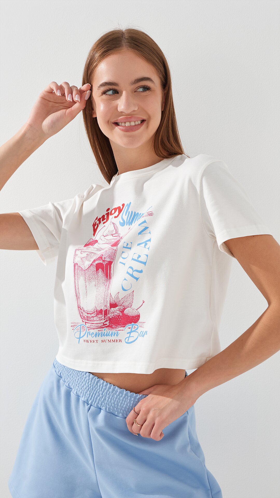 Купити Футболка з принтом Enjoy Summer жіноча  LAWA P-WB02401 L Молочний Артикул: 2000999215360 Фото повноекранне №3