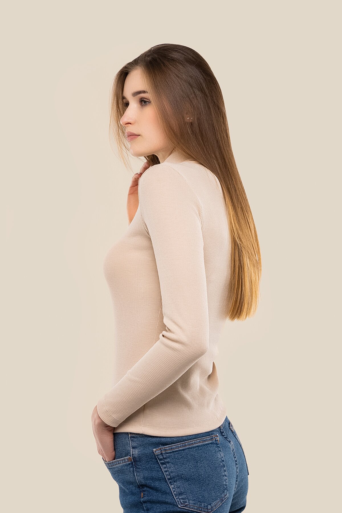 Гольф однотонний жіночий LAWA WBC02341 XS Бежевий  Фото №2
