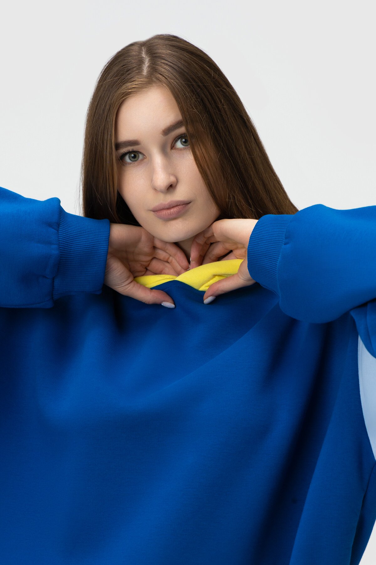 Худі однотонний жіночий MDG 241336 One Size Синьо-жовтий (2000990033833W)  Фото №3