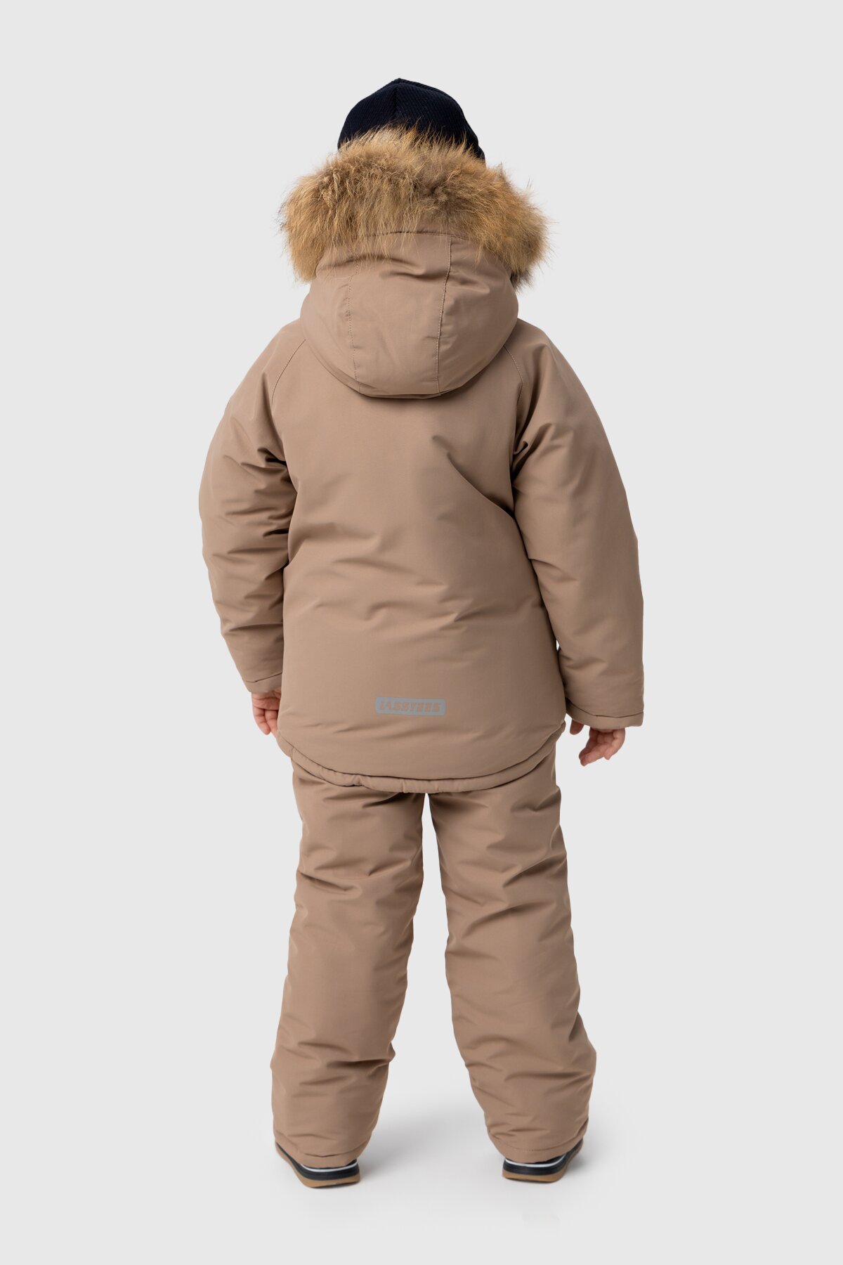 Комбинезон для мальчика Snowgenius H38-08 куртка + штаны на шлейках 116 см Бежевый (2000989630586W)  Фото №1
