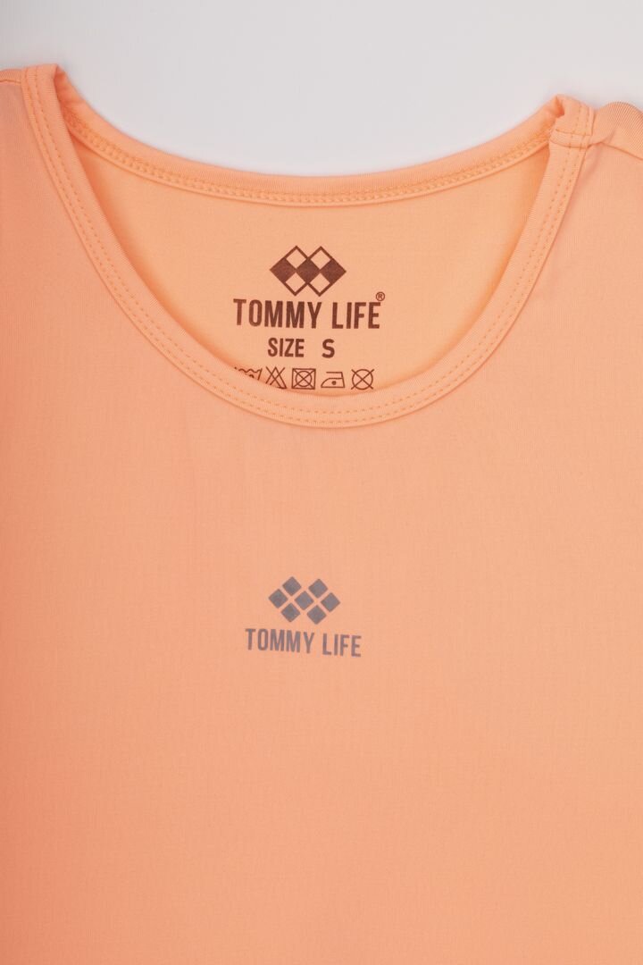 Майка фітнес однотонна жіноча Tommy life 97256 M Помаранчевий (2000989642442A)  Фото №7