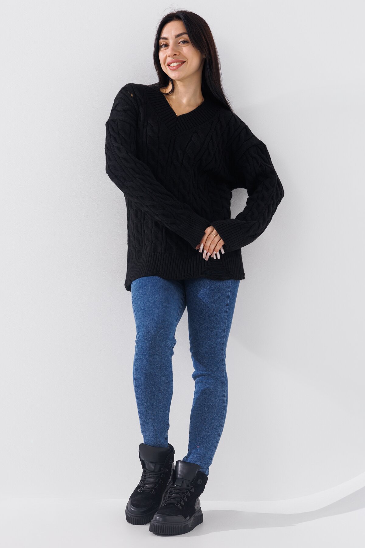 Пуловер однотонний жіночий Femme 2026 One Size Чорний (2000990221483W)  Фото №1