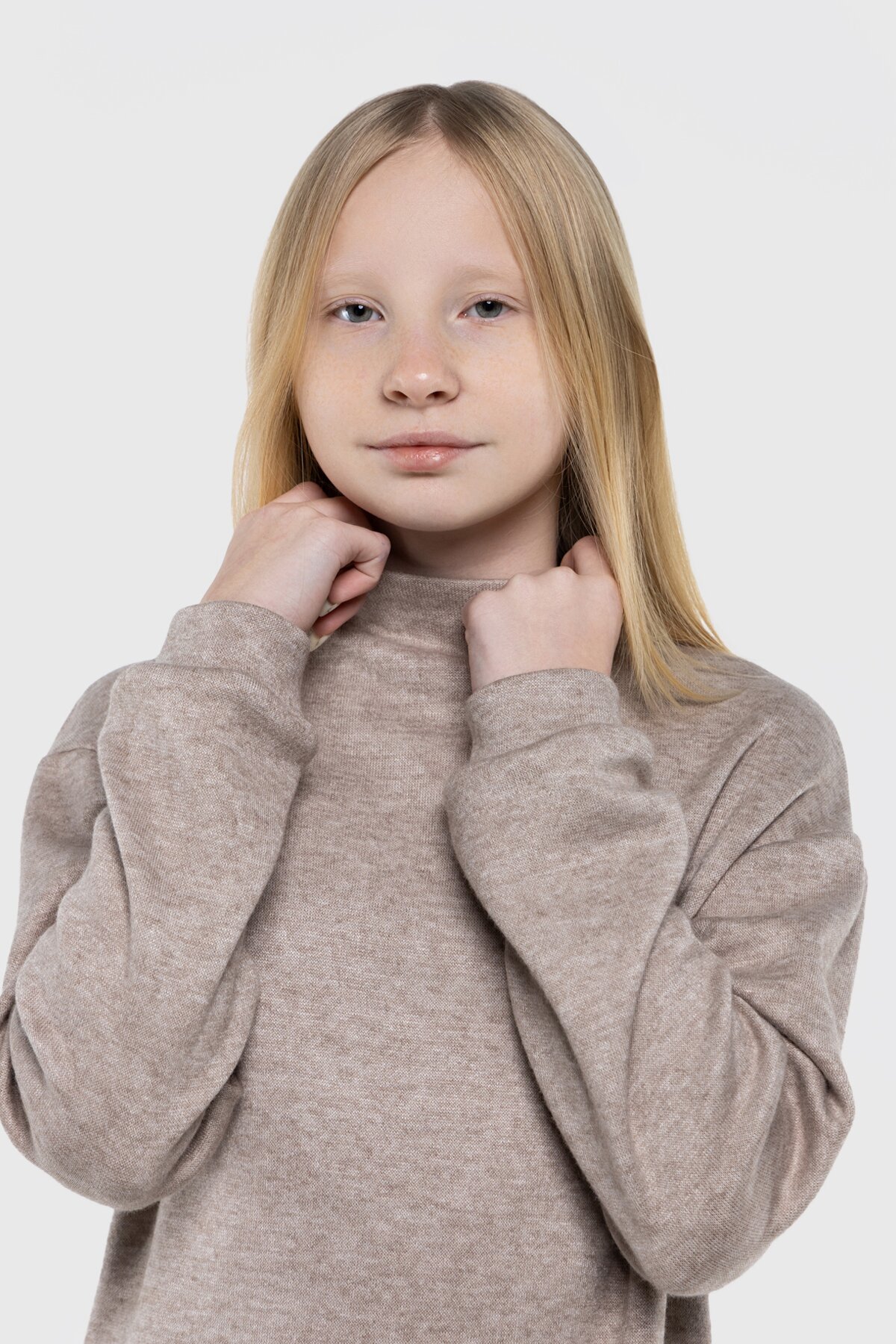 Сукня однотонна для дівчинки MyChance 2360 146 см Бежевий (2000990239631D)  Фото №3